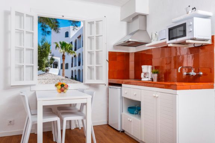 Appartement de 1 chambre avec vue latérale sur la mer Carema Garden Village Menorca