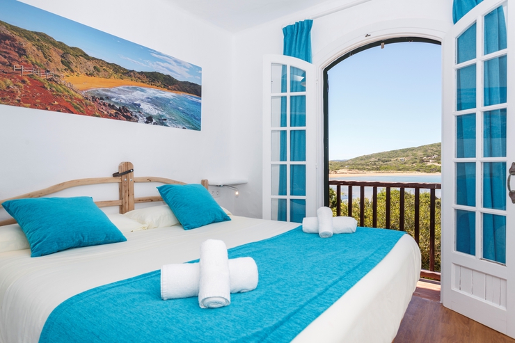 Apartamento un dormitorio vista mar frontal Carema Garden Village Menorca