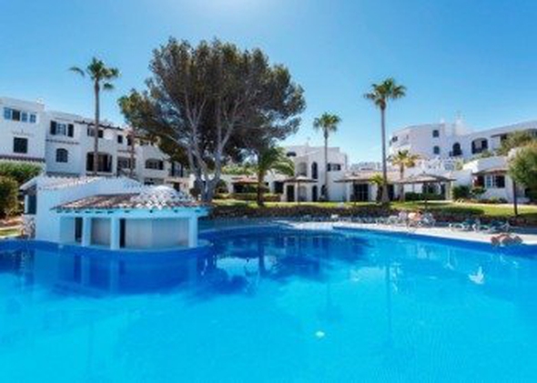Swimming pools Carema Garden Village Menorca