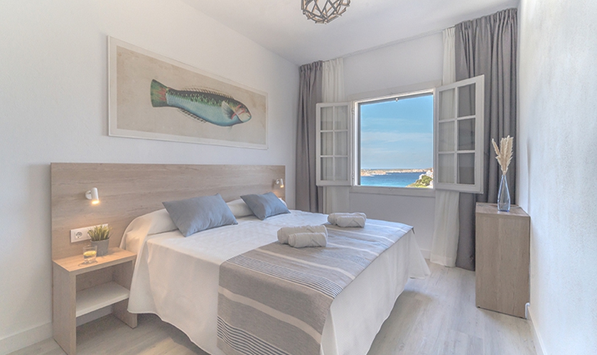 Supeior front sea view apartment Carema Club Resort Menorca