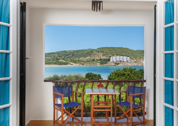 2 bedroom apartment front sea view Carema Garden Village Menorca